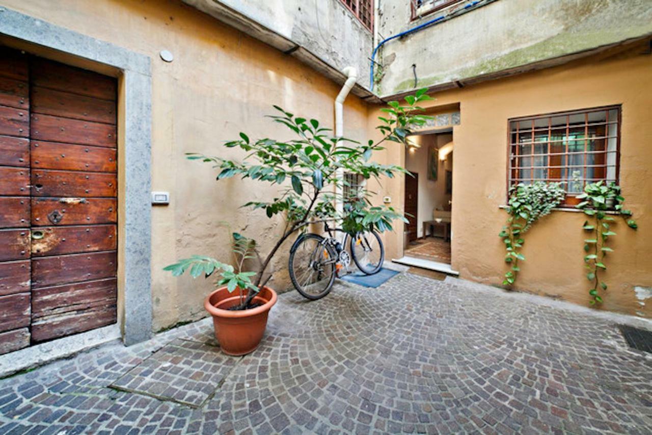 Caratteristico Appartamento A Piazza Navona Rome Buitenkant foto